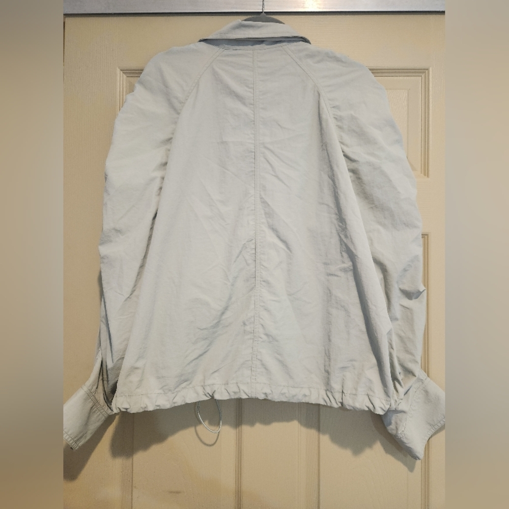 NWOT Daily Practice Anthropologie Windbreaker Size Medium - Picture 13 of 13